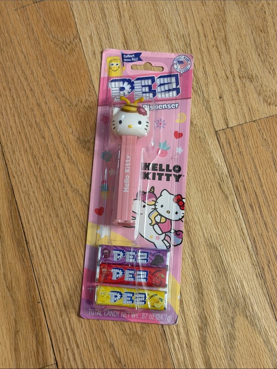 PEZ Other - Hello Kitty Pink PEZ Dispenser with Candy